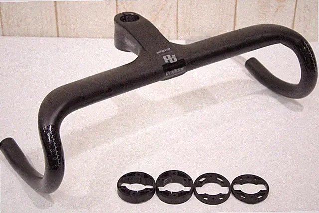 ATTAQUE Integrated Carbon Drop Handlebar 100/400mm(C-C)