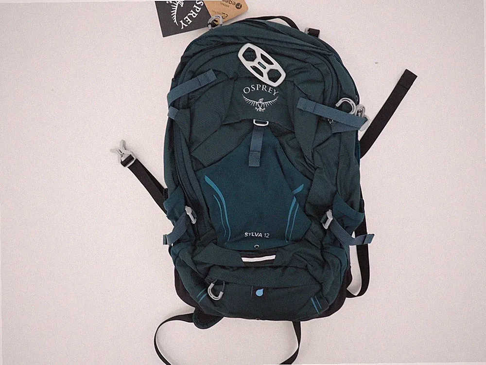 NEW! Osprey Sylva 12L One Size Green w/ Integrated Raincover Bicycle Backpack